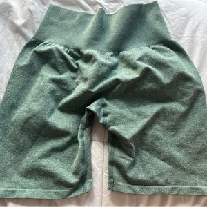 Nvgtn scrunch shorts
